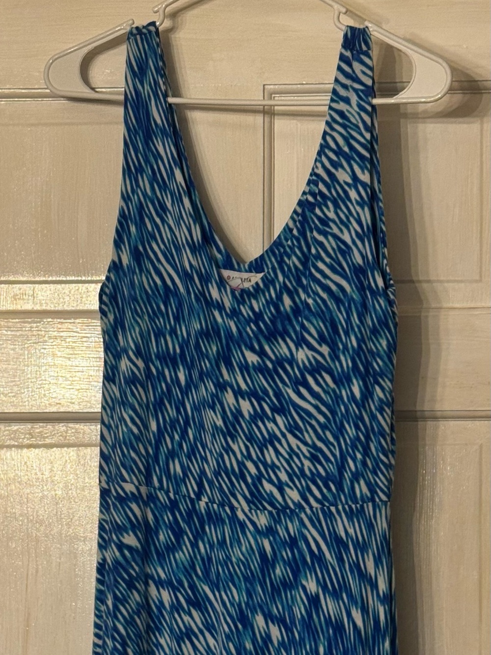 Athleta Blue & White Print Scoop Tank